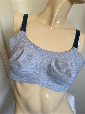 Knix size 5 - Seamless Heather Gray Wireless Bralette with Dark Teal Straps